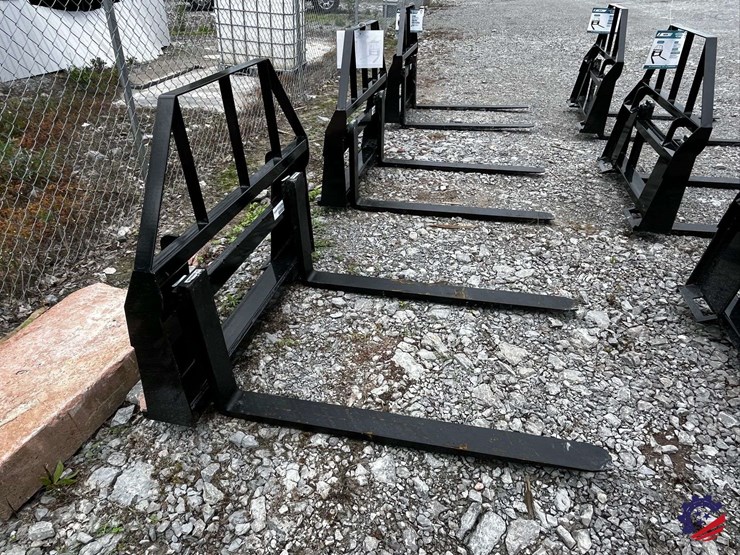 unused-2026-mower-king-sa-skid-steer-forks-attachment-image-8