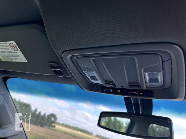 2021-chevrolet-silverado-2500hd-lt-image-34