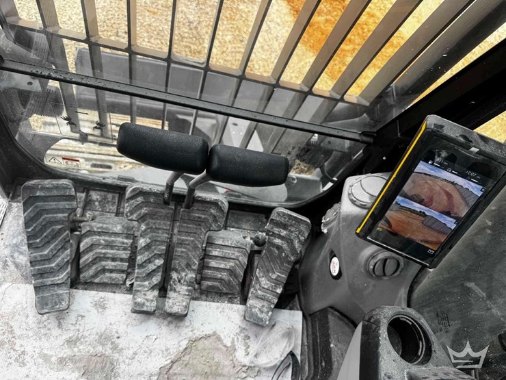 2025-volvo-ecr235e-tunnel-boom-hydraulic-excavator-image-22