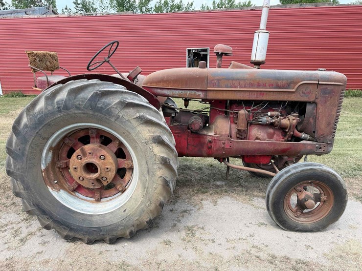 mccormick-deering-w6-standard-tractor-image-6