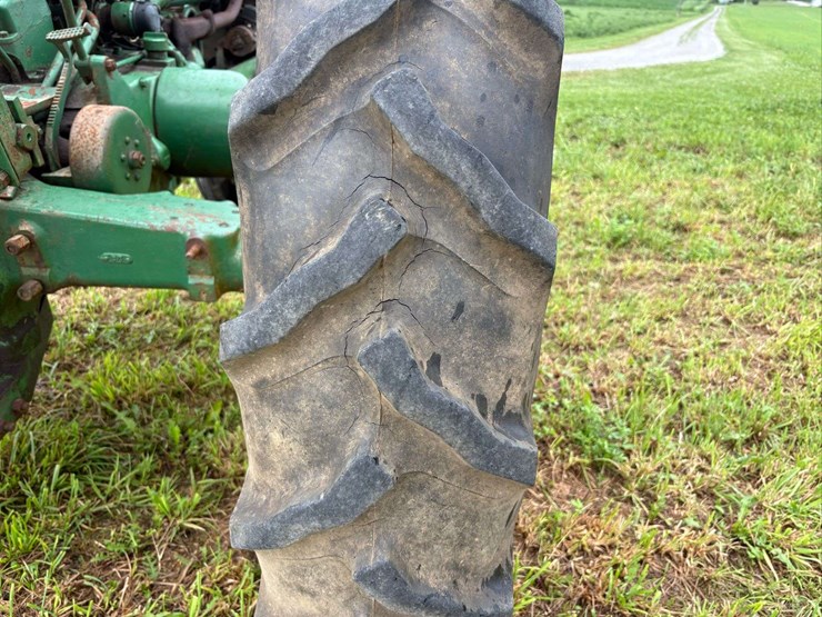 john-deere-50-image-11