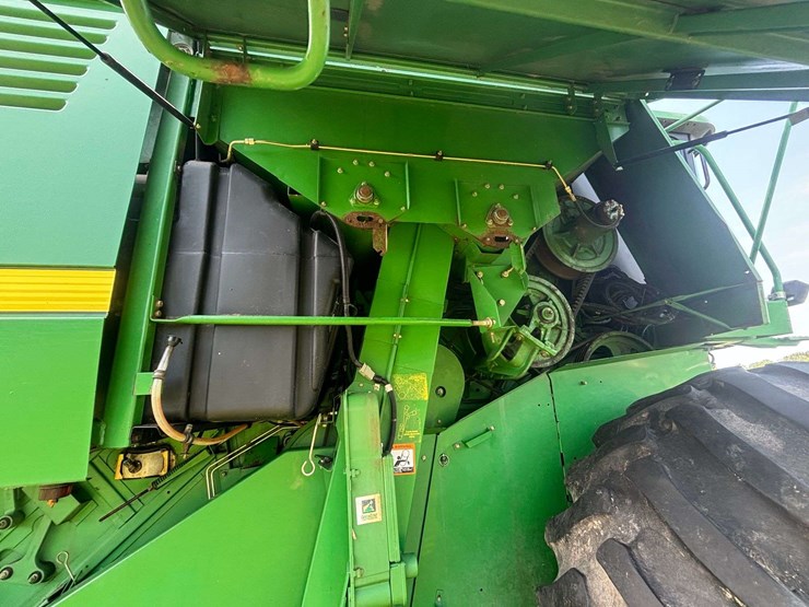 john-deere-9410-image-25