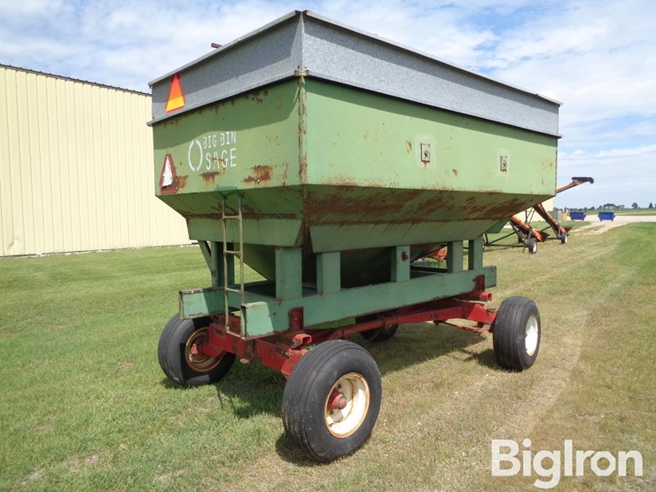 dakon-side-dump-gravity-wagon-image-5