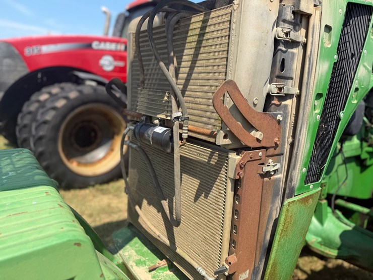 2007-john-deere-8430-image-52