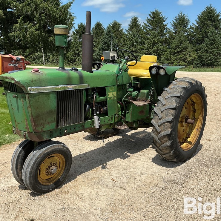 1968 JOHN DEERE 3020