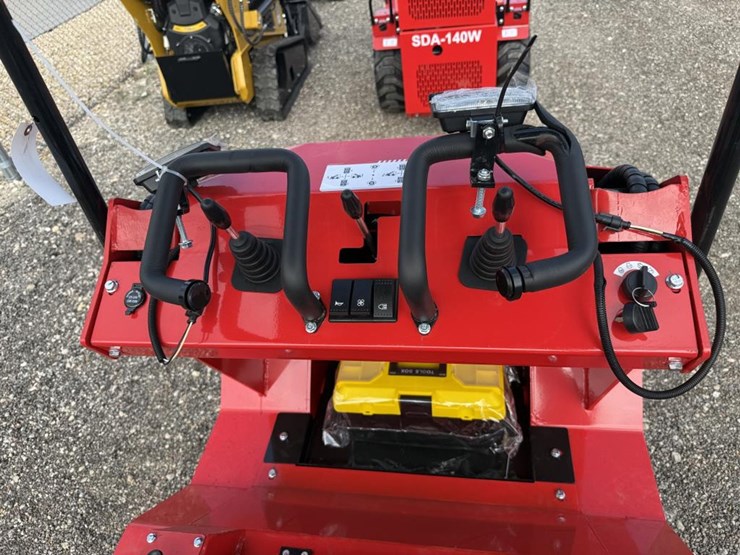 #7-•-mini-skid-steer-tracked-ride-on-loader--gas-image-6