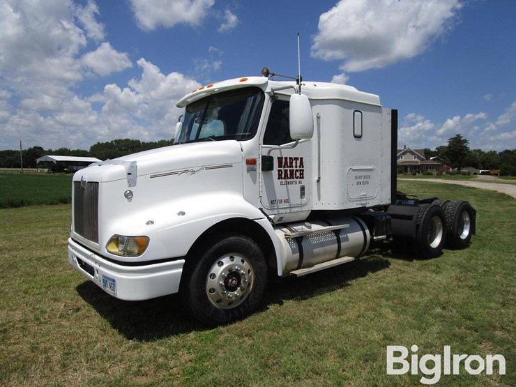 2005-international-9200i-image-1