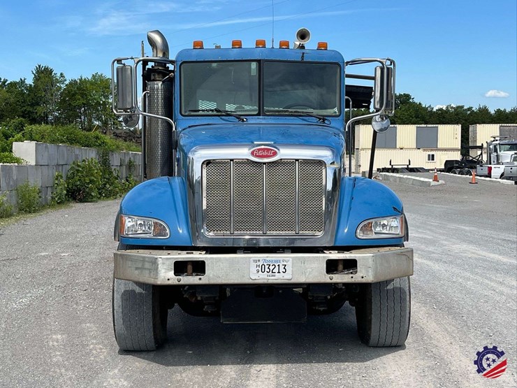 2008-peterbilt-340-image-14