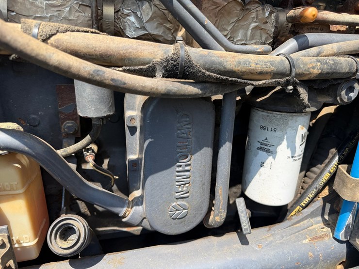 new-holland-8970-image-47