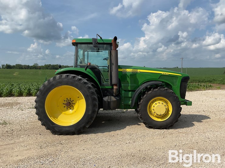 2004-john-deere-8220-image-4