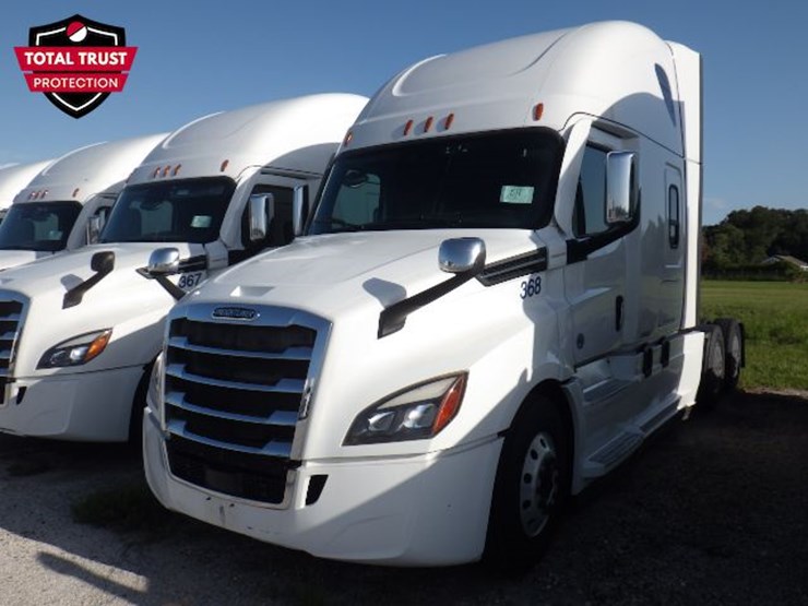 2021-freightliner-cascadia-126-image-1