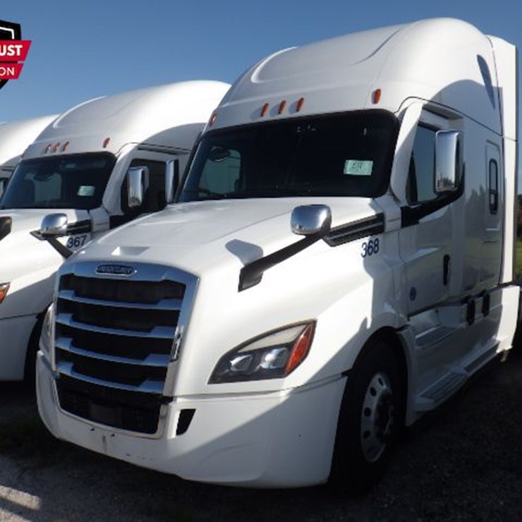 2021 FREIGHTLINER CASCADIA 126