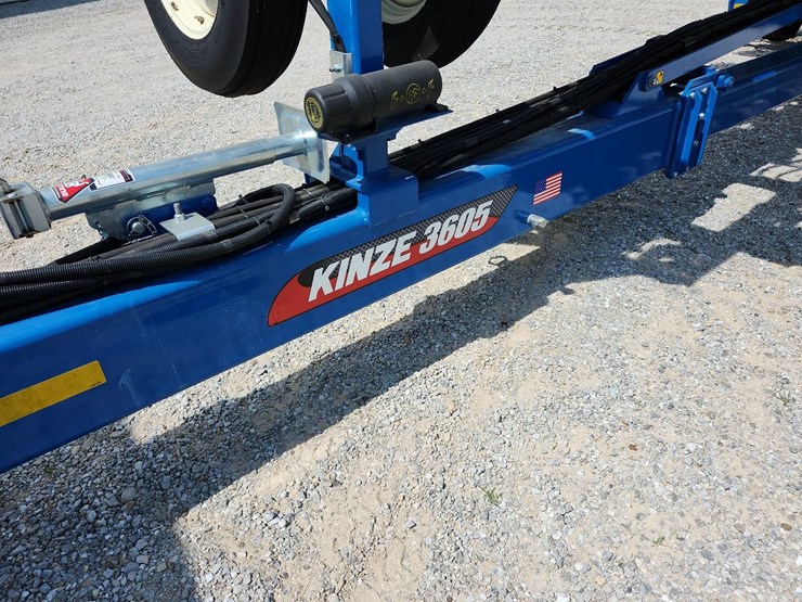 2023-kinze-3605-image-2