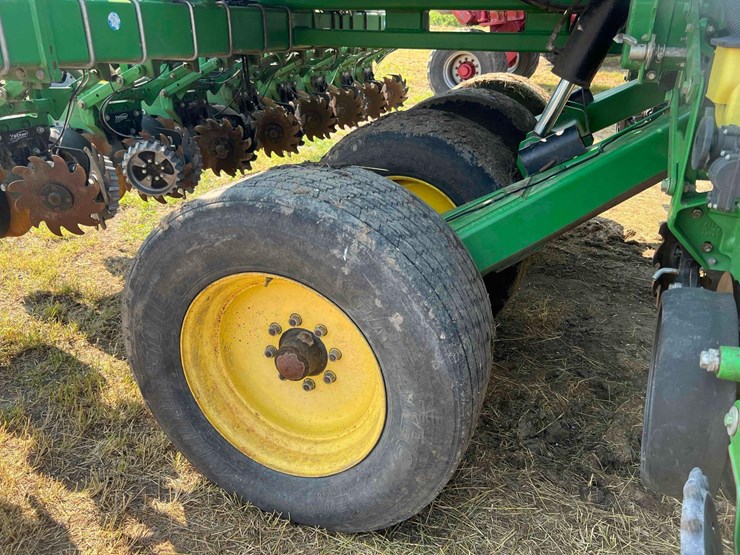 john-deere-db60-image-9