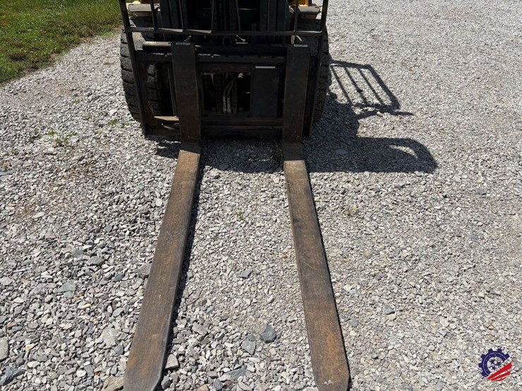 caterpillar-gp30n-image-9