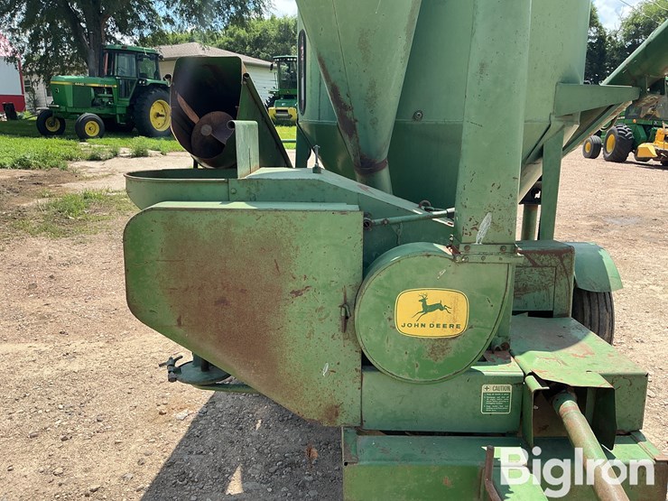 john-deere-400-image-18
