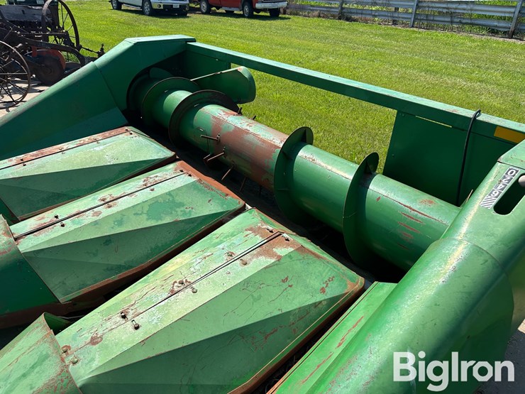 john-deere-454-image-13