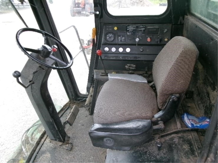 1981-john-deere-6620-image-29