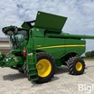 john-deere-late-model-dealer-equipment-image