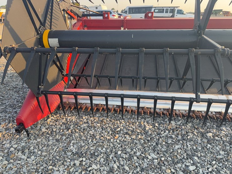 2014-case-ih-3162-image-63