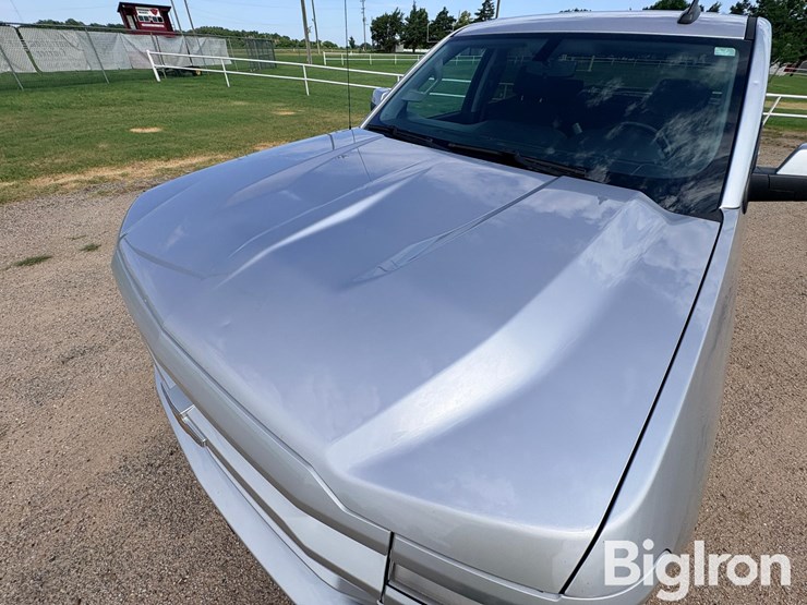 2018-chevrolet-silverado-1500-z71-image-15