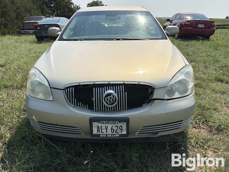2007-buick-lucerne-cxl-4-door-sedan-image-2