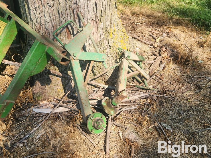 john-deere-200-image-7