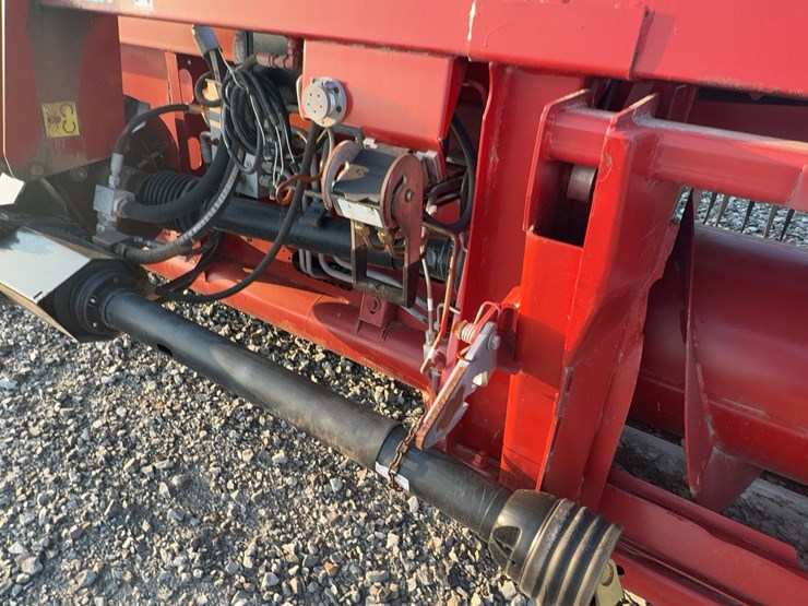 2014-case-ih-3162-image-42