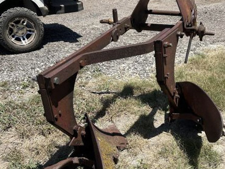 #166-•-ford-3-pt,-2-bottom-plow-image-5