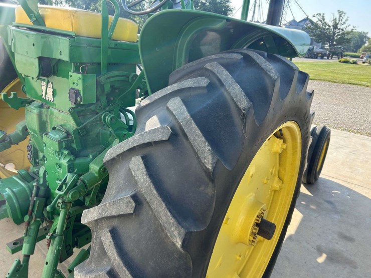 john-deere-730-image-11