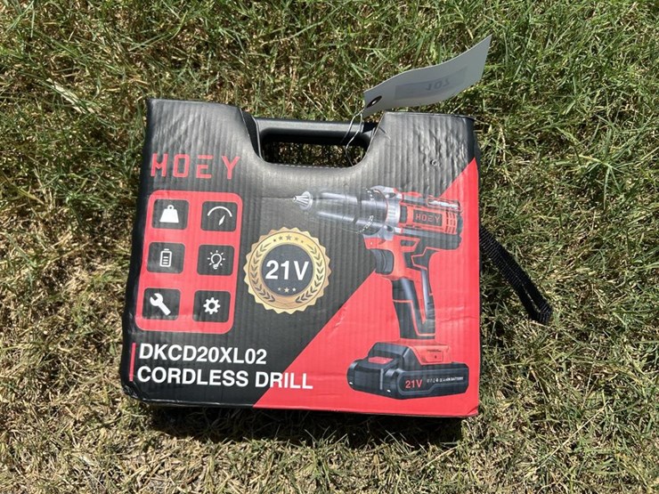 #107-•-moeg-cordless-drill-w/-(2)-batteries-&-charger-image-1