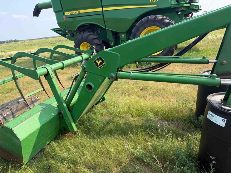 john-deere-158-image-3