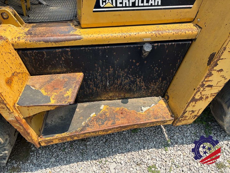 caterpillar-dp70-image-17