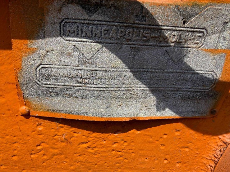 minneapolis-moline-r-image-24