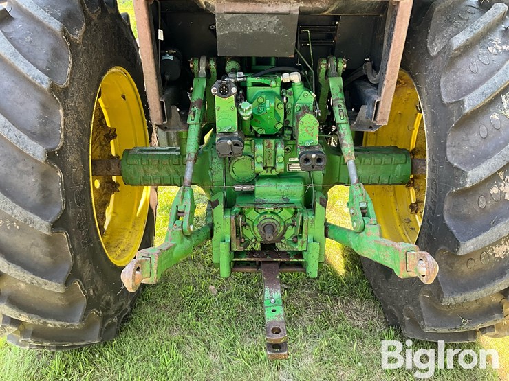 1983-john-deere-4250-image-12