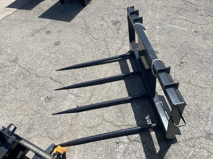 #8326-•-unused-2026-jct-skid-steer-bale-spear-(o2)-image-6