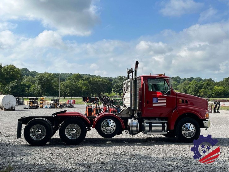 2007-sterling-l9500-image-5