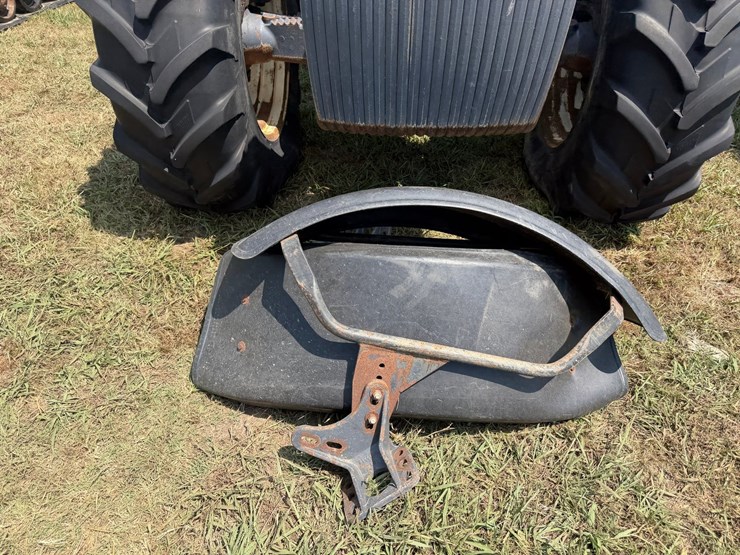 new-holland-8970-image-32