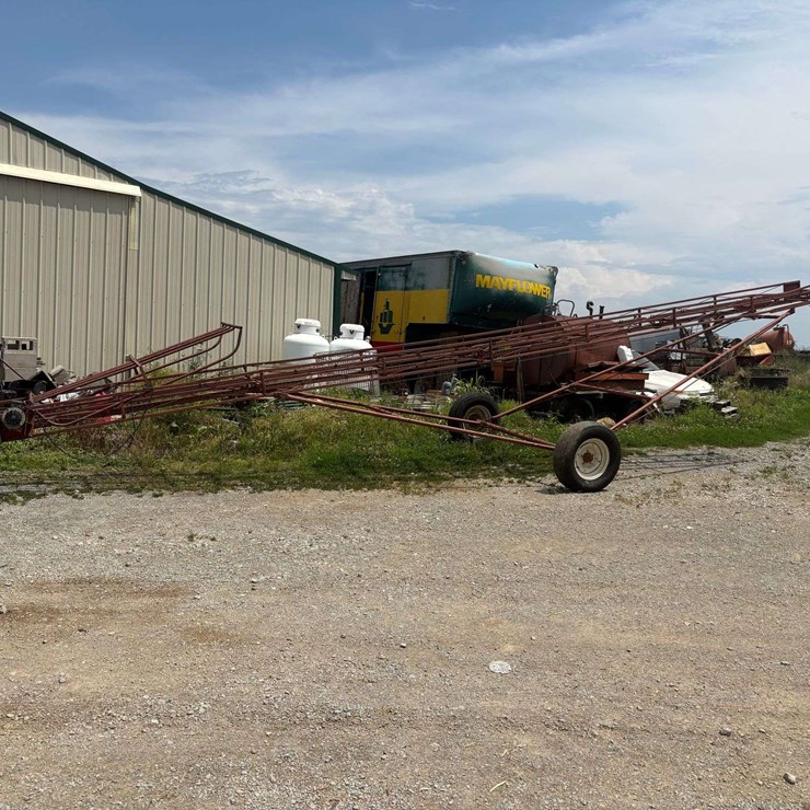 30' Hay Evelator