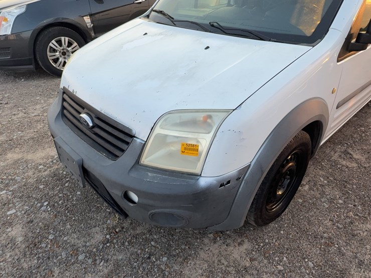 2010-ford-transit-connect-image-20