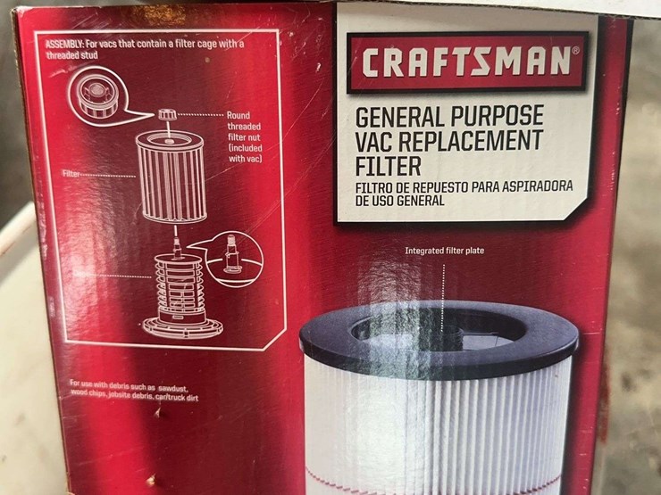 craftsman-clean-n-carry-2-gallon-wet-dry-vacuum-with-filter-image-2