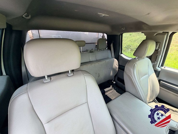 2019-ford-f550-xl-image-83