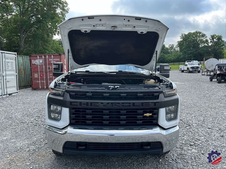 2021-chevrolet-silverado-2500-image-37