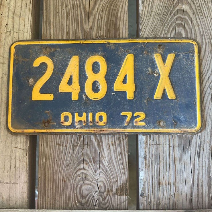 Vintage 1972 Ohio License Plate Blue and Yellow Automobilia