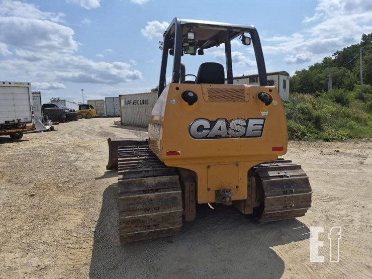 case-750m-image-9