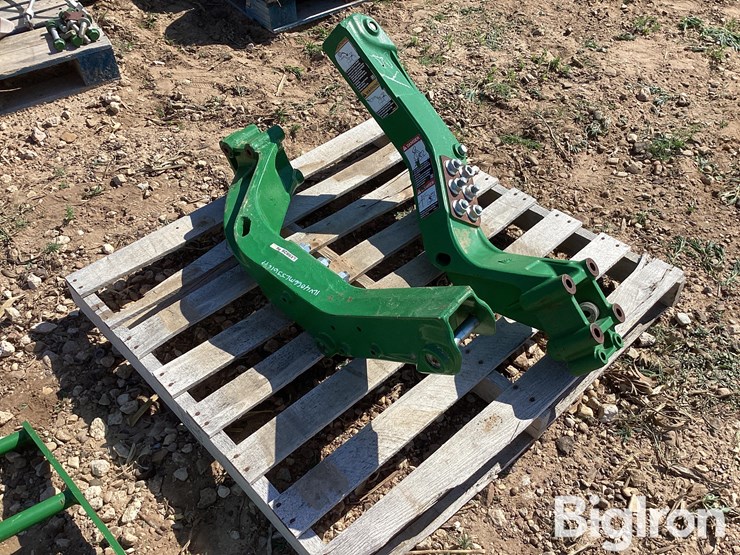 john-deere-4066m-image-3