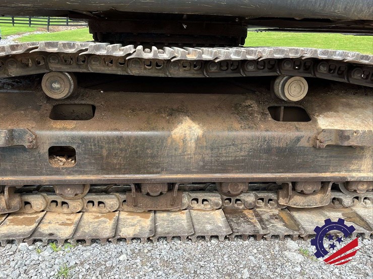 2018-hitachi-zx300-lc-6n-image-11