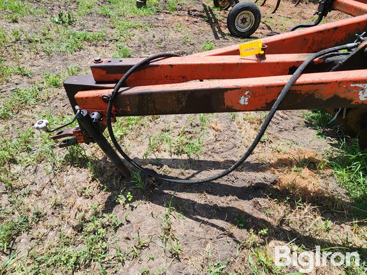 allis-chalmers-1500-image-10
