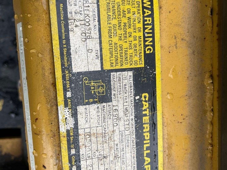 1992-caterpillar-vc110f-11,000lb-diesel-forklift-image-5