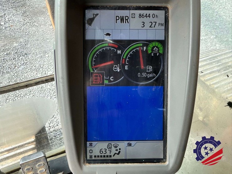 2018-hitachi-zx300-lc-6n-image-93